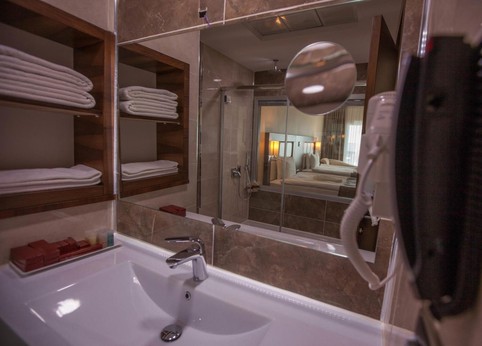 Mitannia Regency Hotel Diyarbakır エクステリア 写真